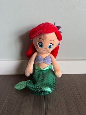 Ariel Scentsy buddy